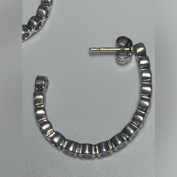 Silpada Vintage Rare HTF Sterling Silver CZ Channel Set Hoop Post Earrings - Picture 7 of 16